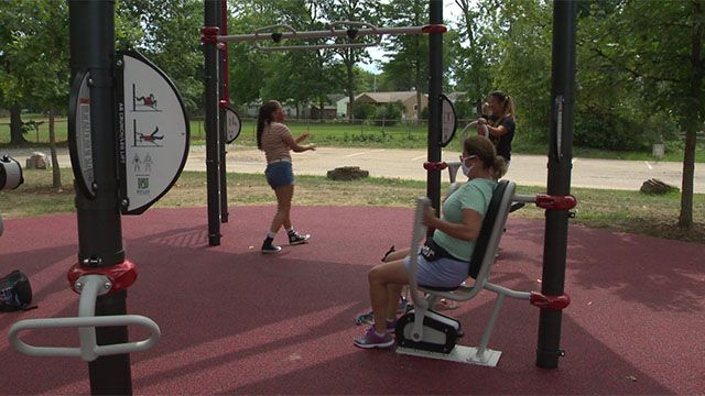 New Burlington fitness park offers outdoor workout for all