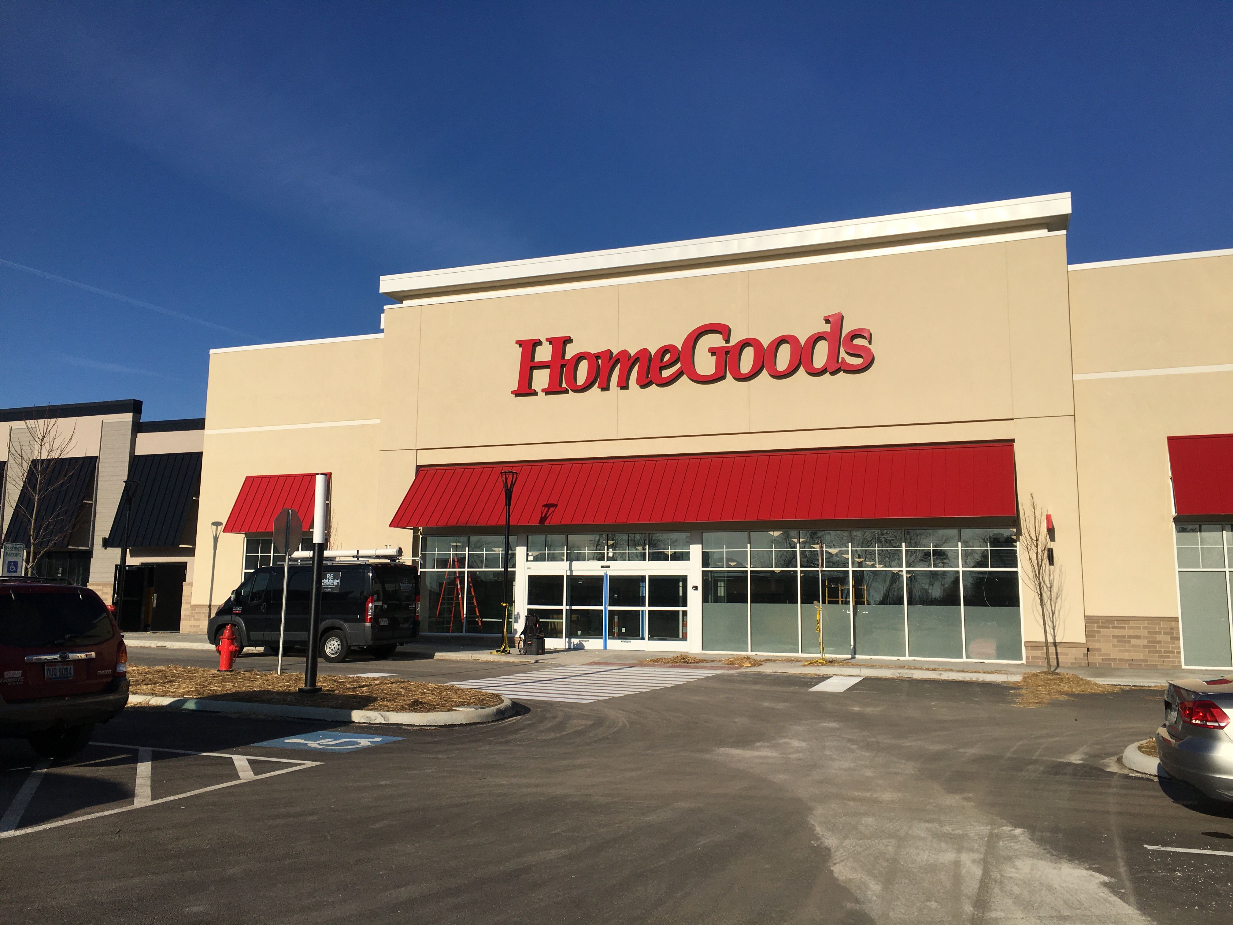 HomeGoods opens store in Strongsville's Royalton Collection 