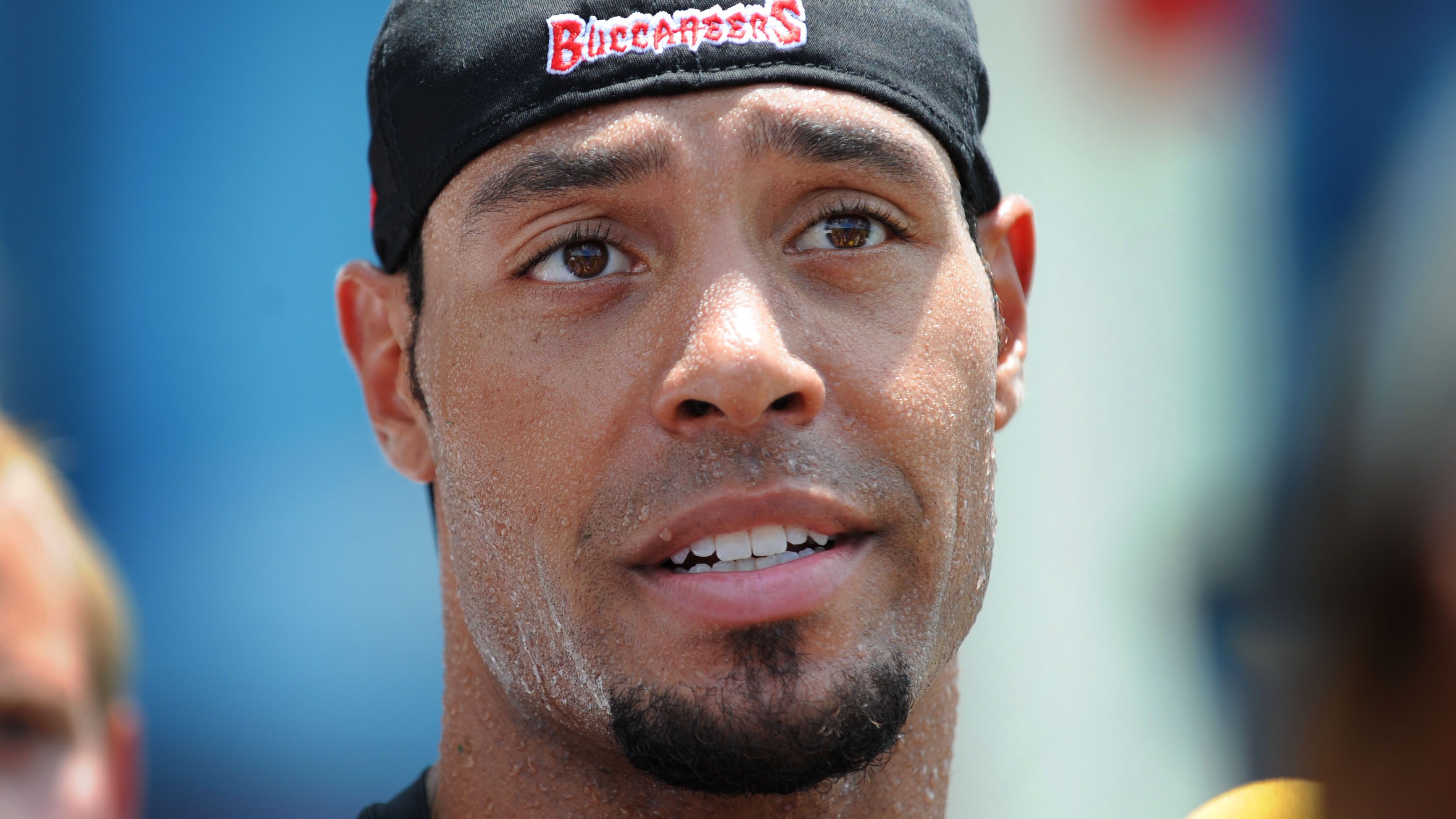 Bucs' Vincent Jackson puts down firm roots in Tampa