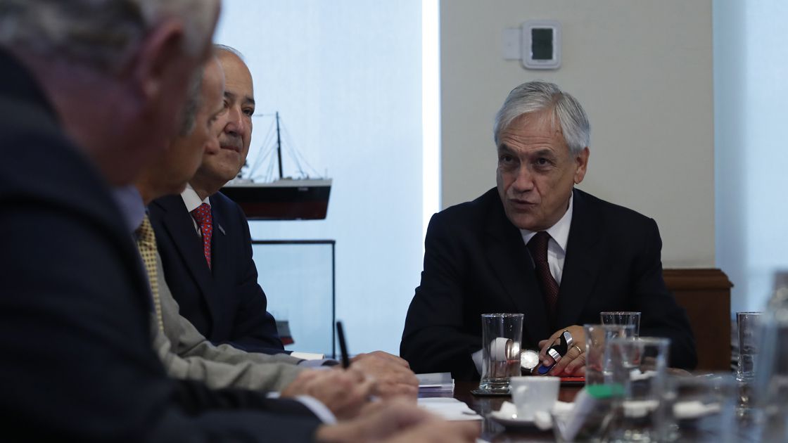 Sebastian Piñera se reune con  la Confederación de la Producción y el Comercio