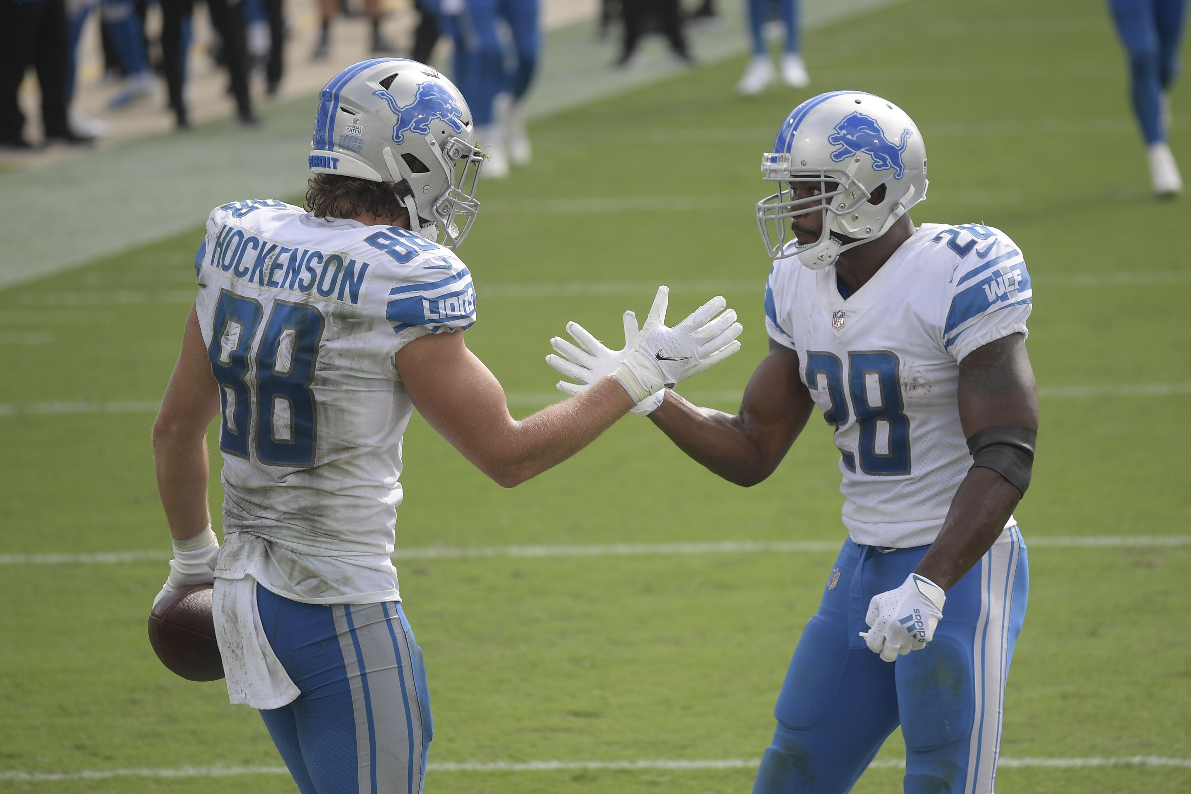 Danny Amendola, Trey Flowers top Lions in PFF grades from Week 1