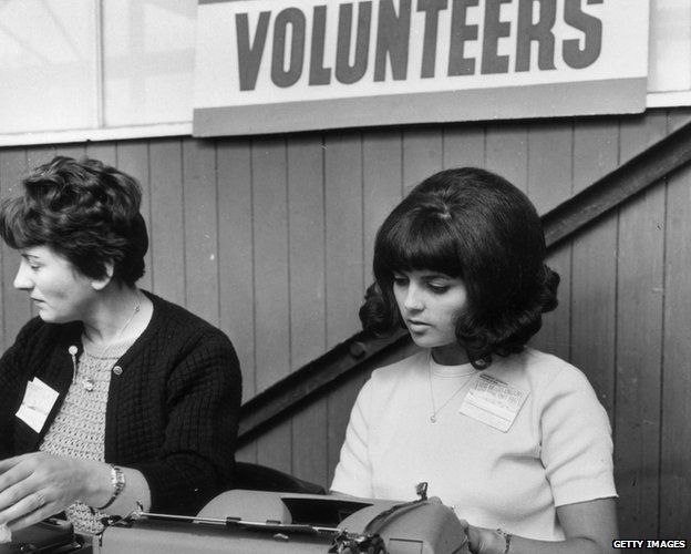 76106216_volunteer1966.jpg