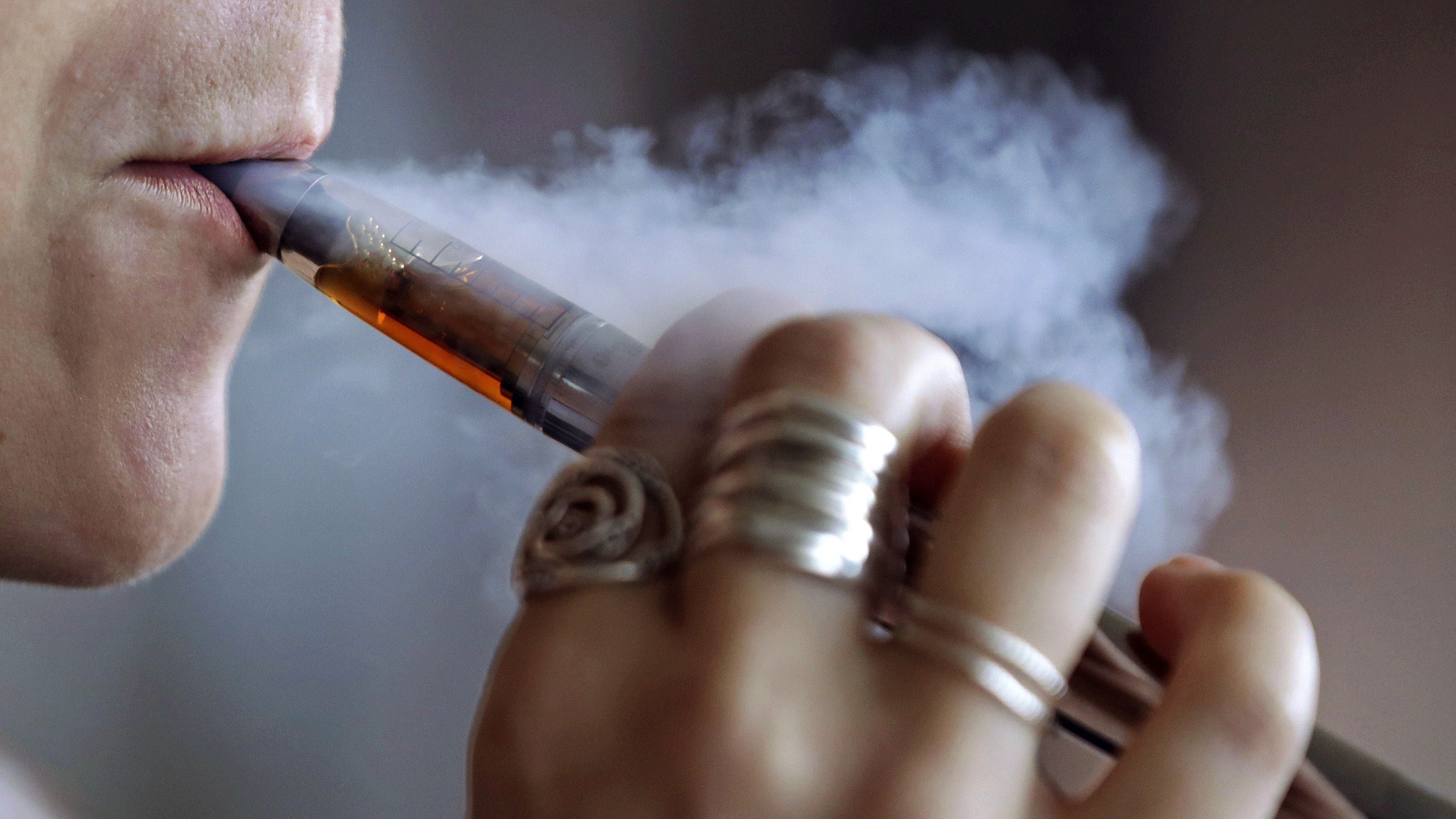 Vaping 101 A crash course on how it works The Boston Globe