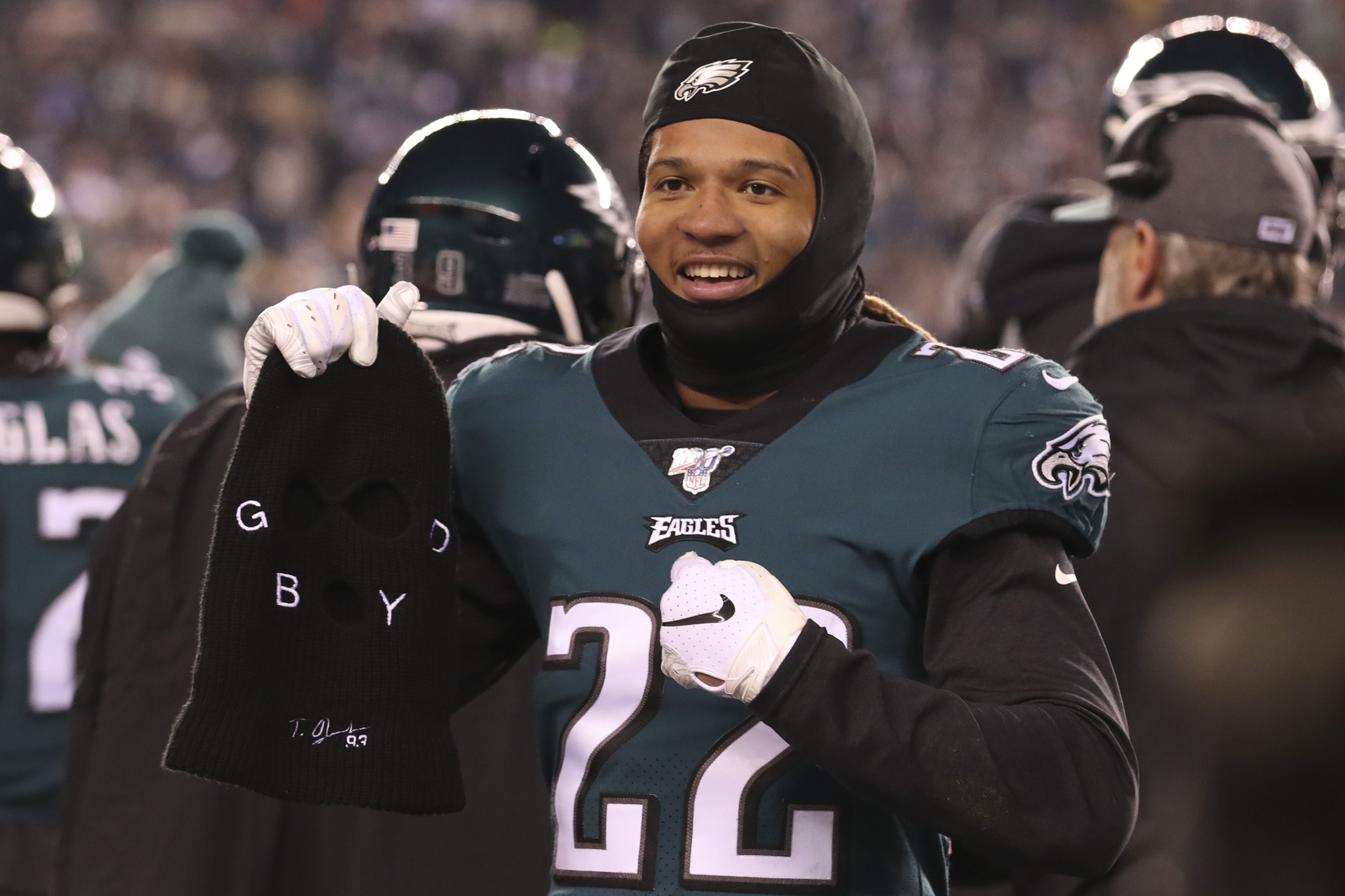 Defensive tackle John Ridgeway of the Dallas Cowboys reacts between News  Photo - Getty Images