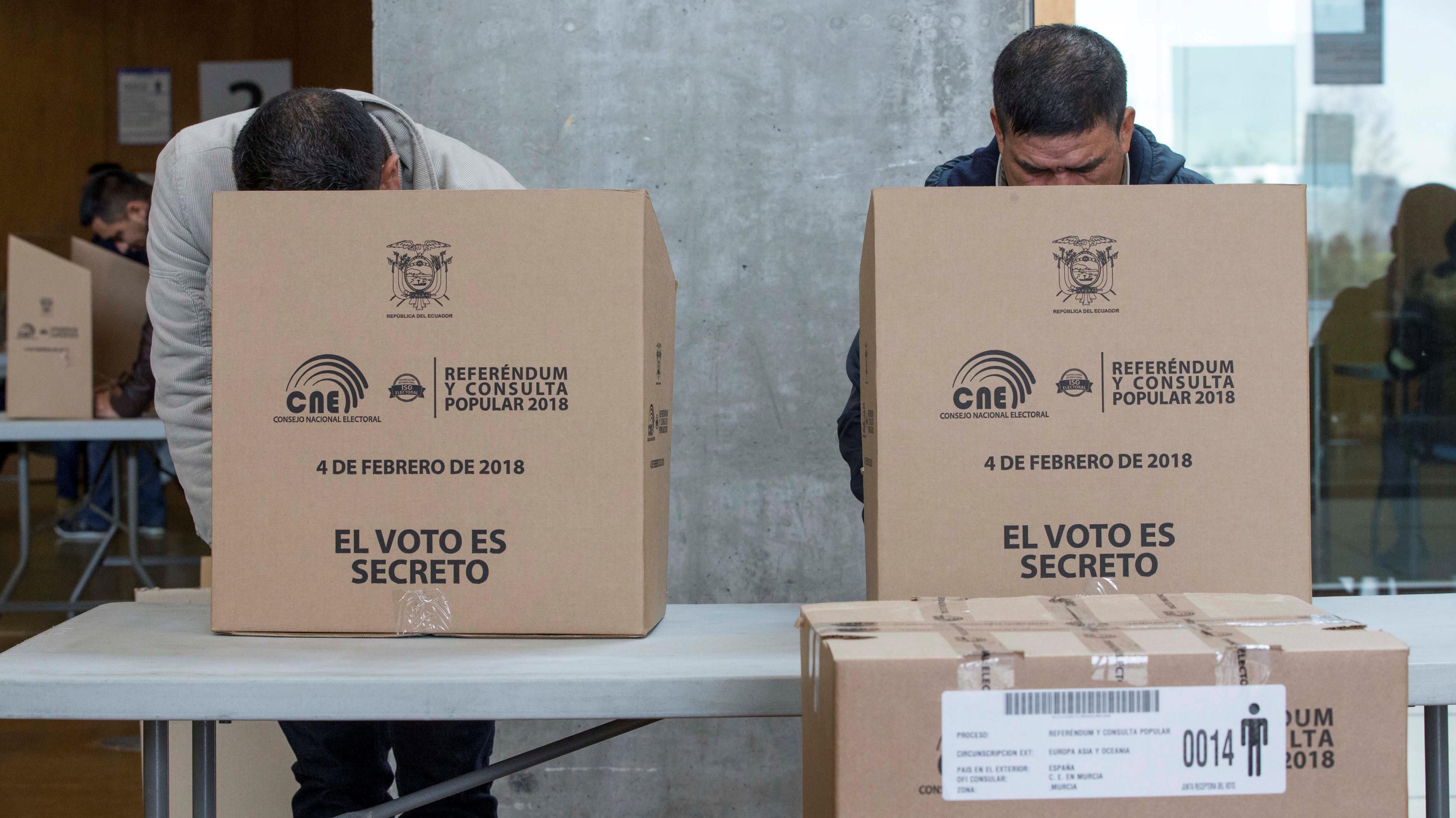 Votaciones ecuatorianos en Murcia