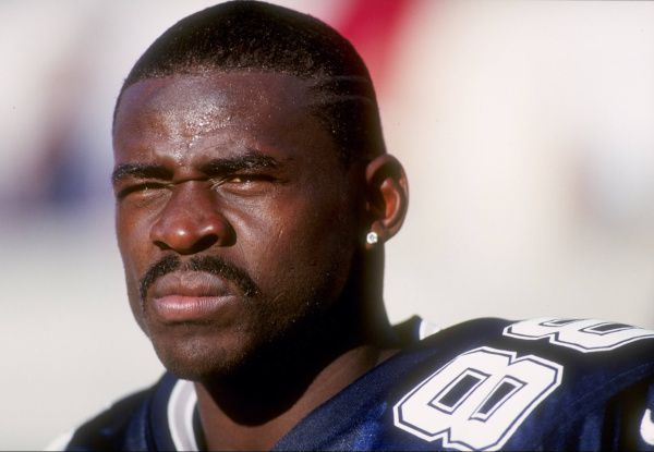 Michael Irvin Once Stabbed a Cowboys Teammate in the Neck With a Pair of  Scissors Because He Had to Wait for a Haircut