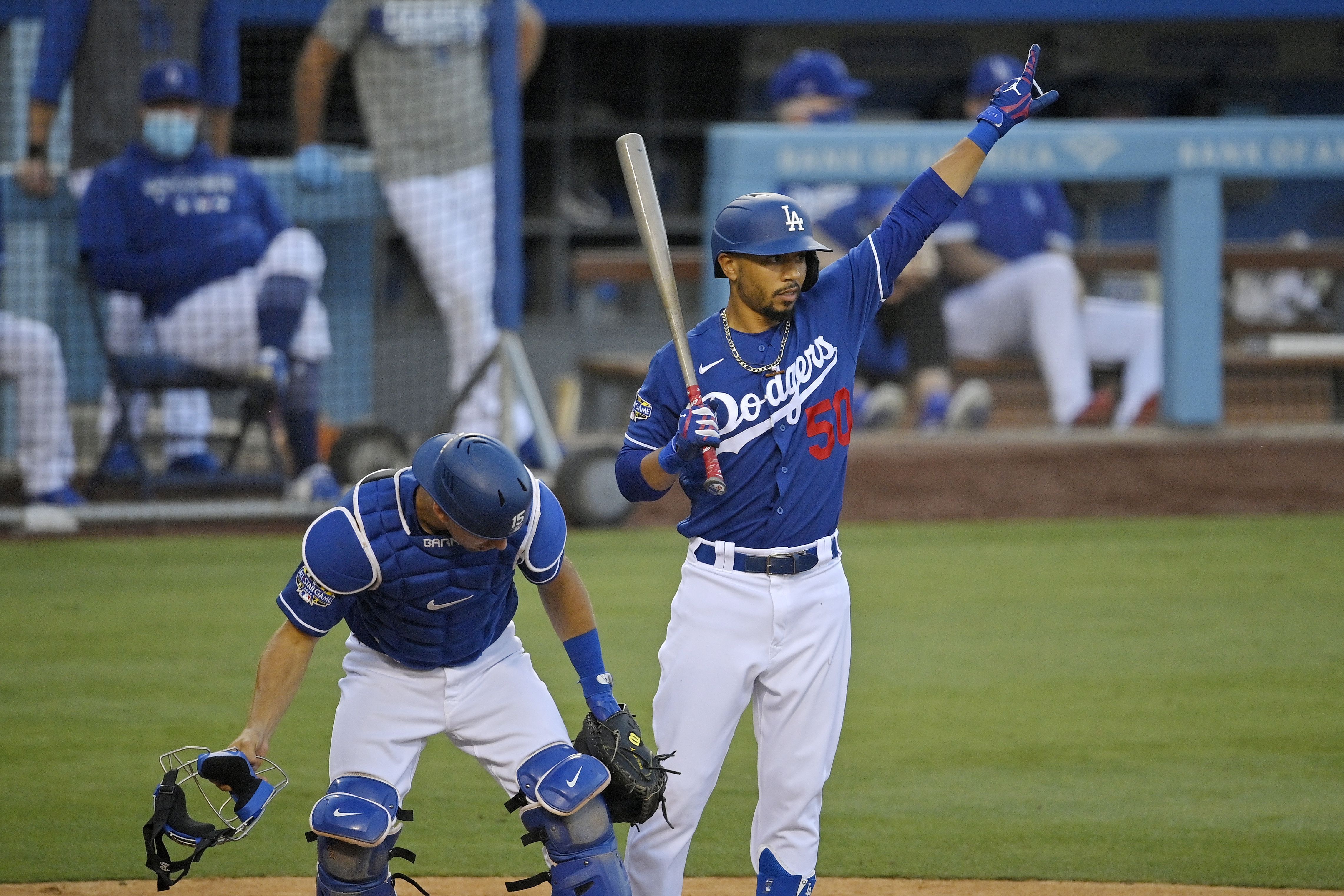 Mookie Betts, ex Red Sox star, says wearing Dodgers uniform was 'super  weird': 'It took my mom calling for me to accept it' 