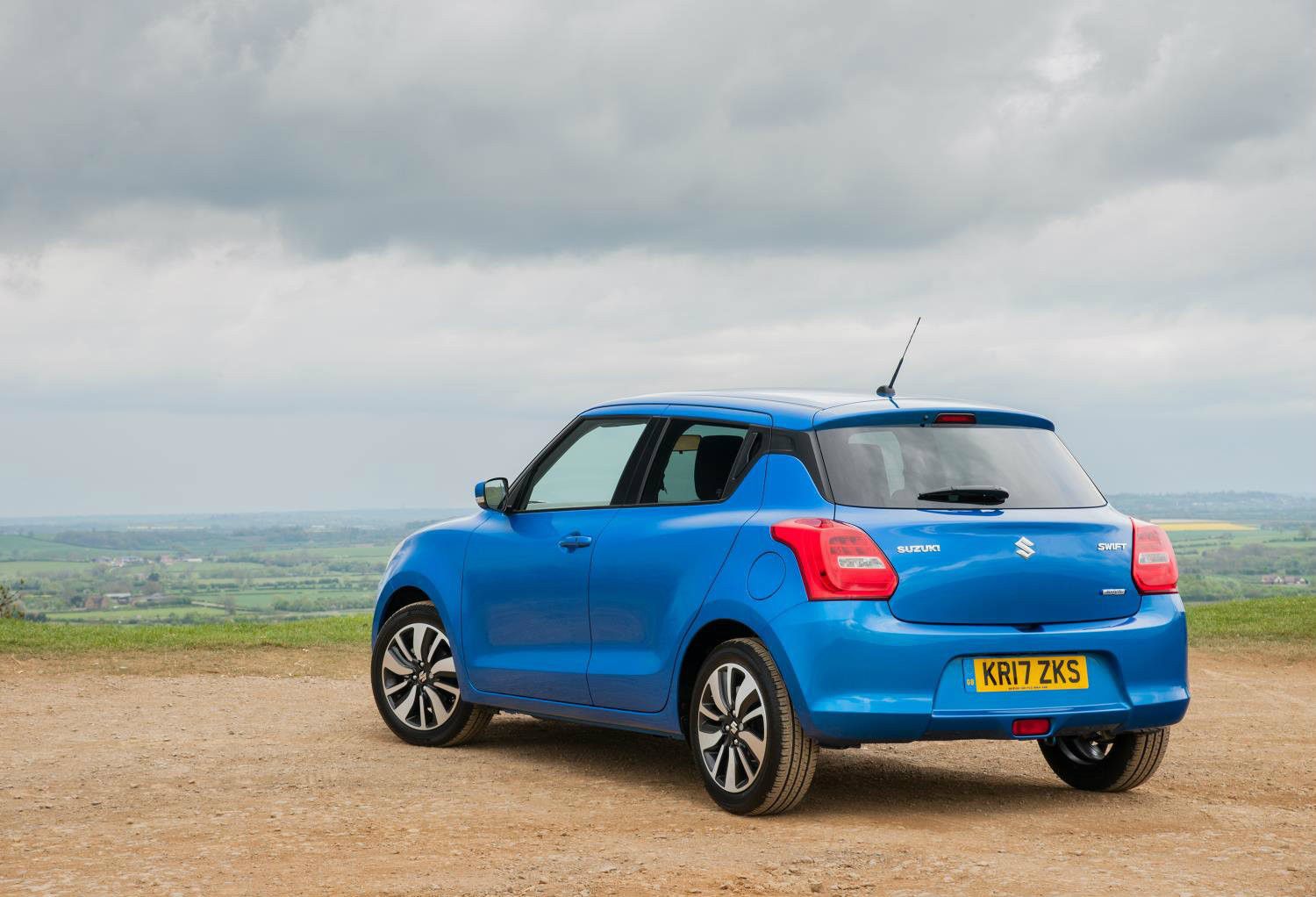 2017-suzuki-swift-on-sale-in-the-uk-from-june-priced-from-gbp-10999_2.jpg