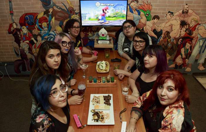 JUGADORAS-DE-VIDEOJUE-22242206-700x450.jpg