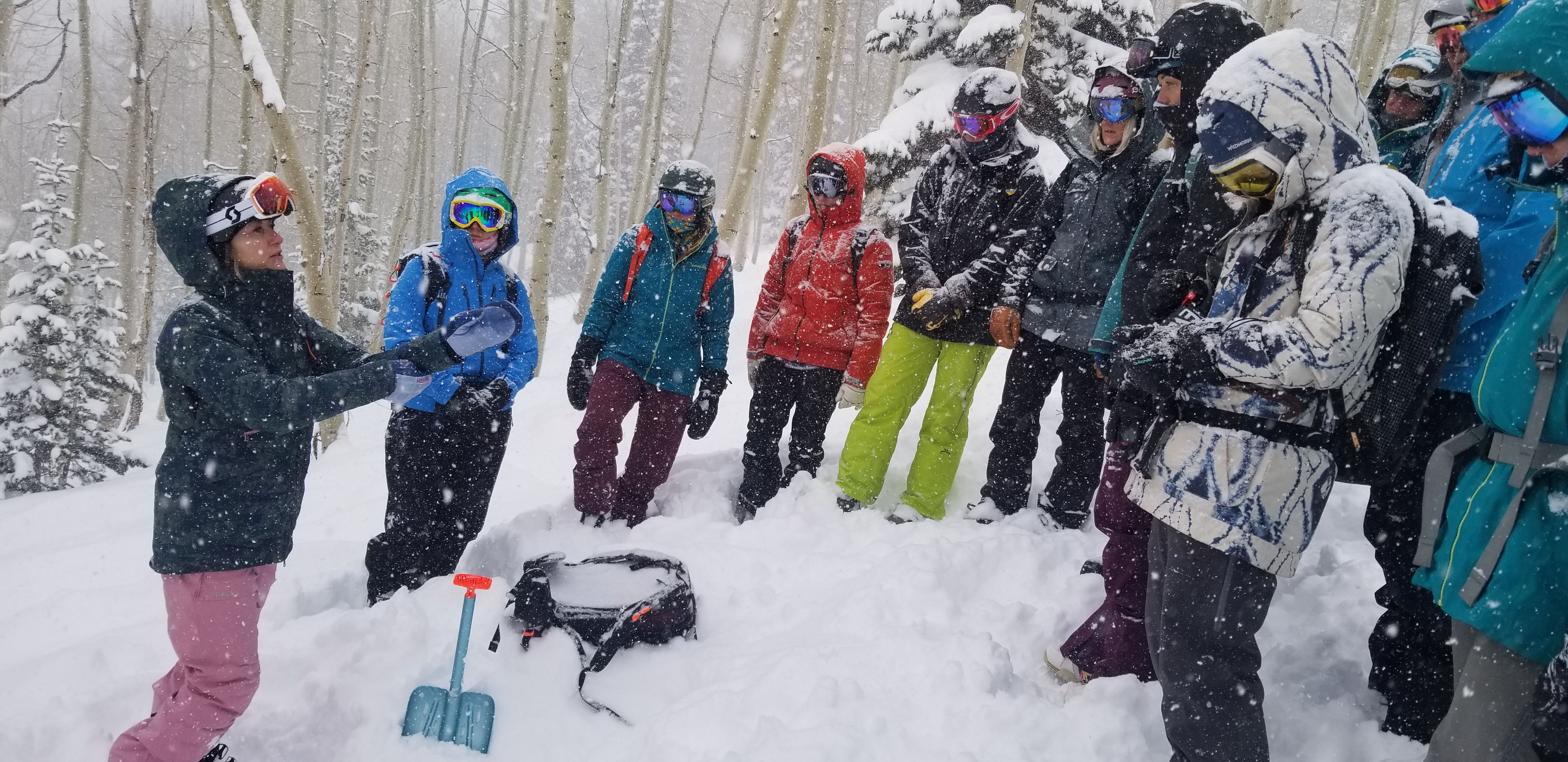 Female pro backcountry skiers imbue fear, education avalanche clinics