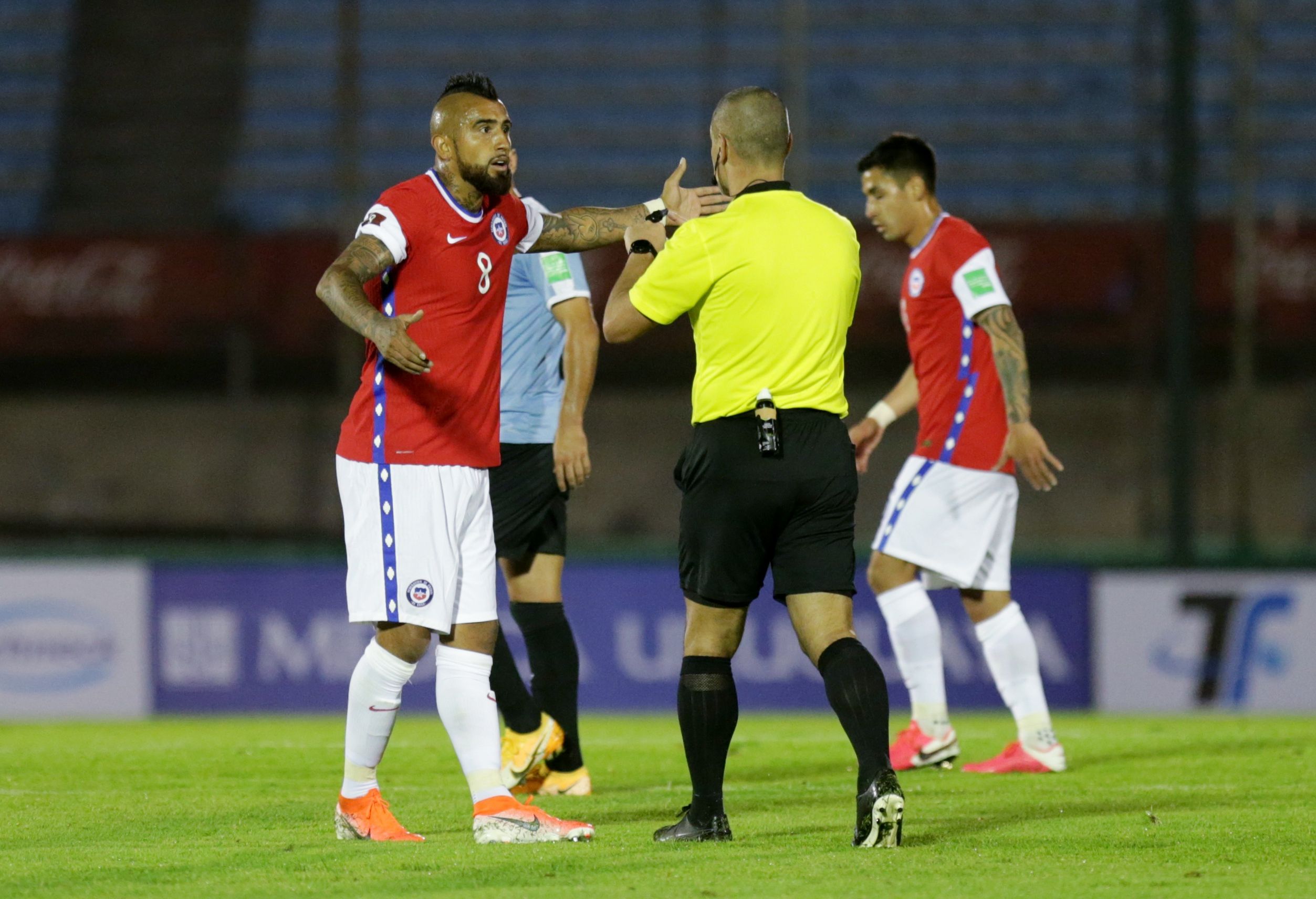 World Cup 2022 South American Qualifiers - Uruguay v Chile